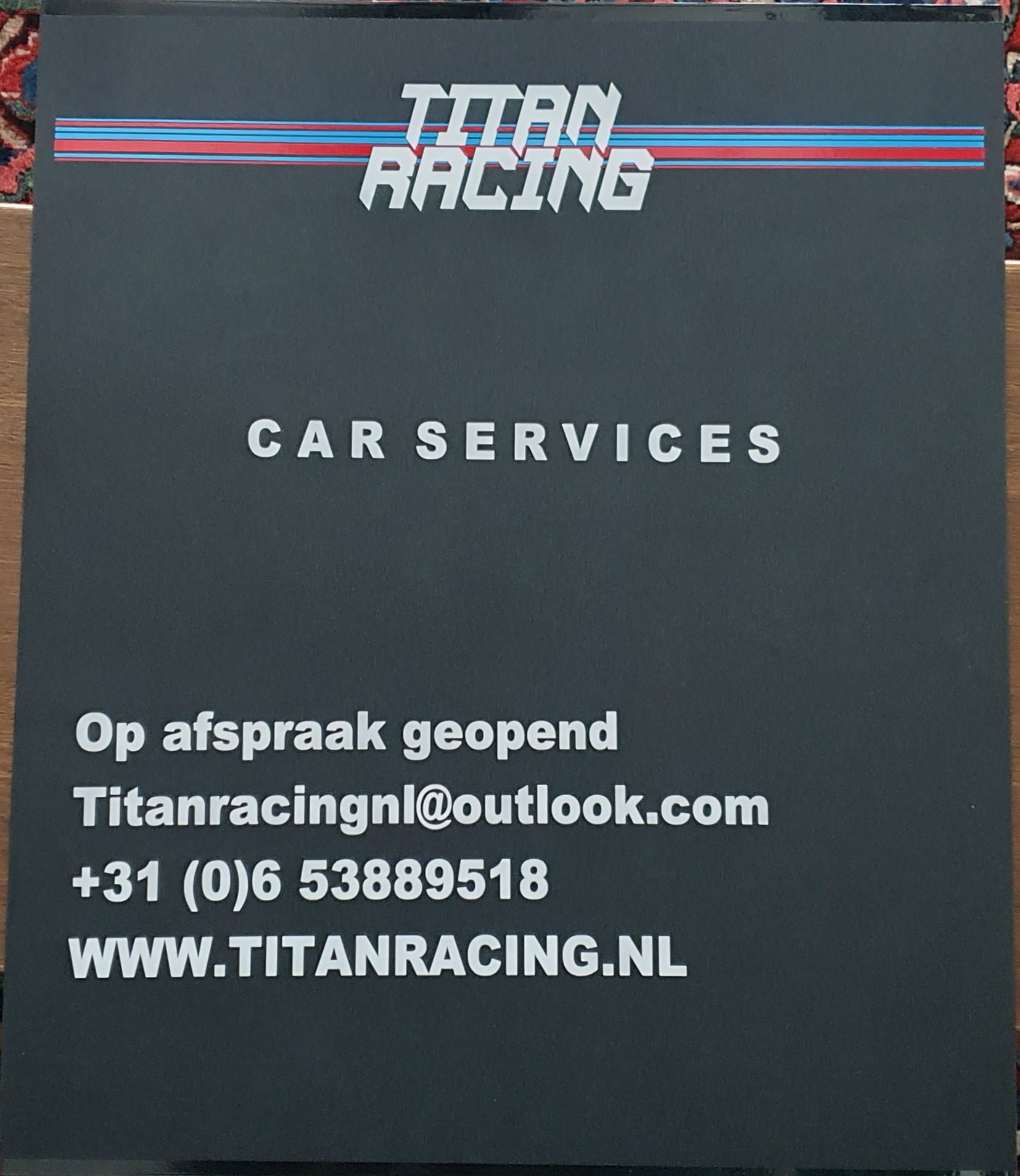 Custom en/of logo stickers
