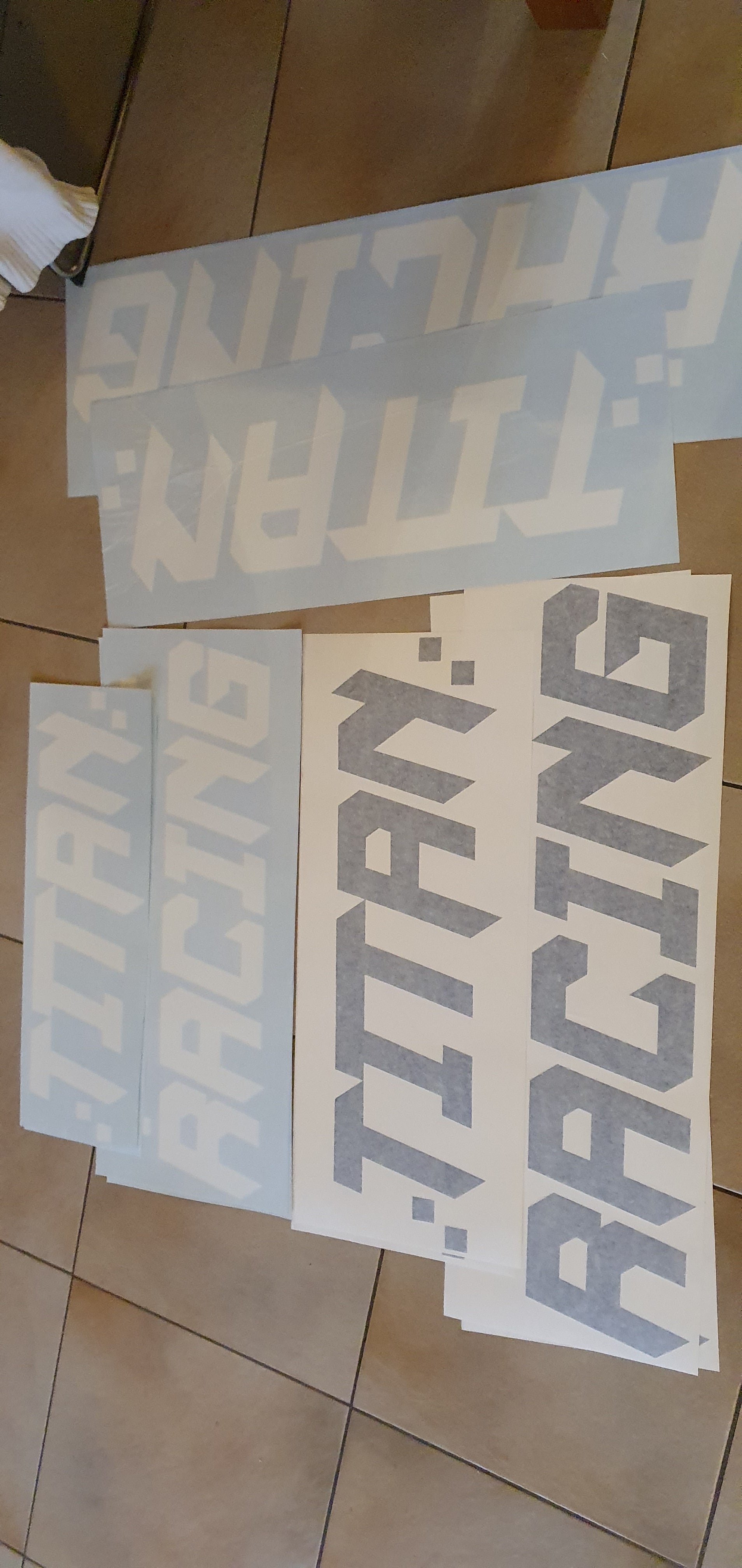 Tekst stickers - 100 mm x 1000 mm