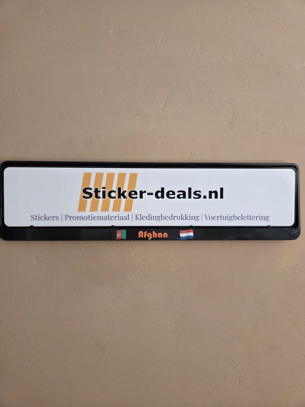 Kentekenplaatsticker met logo/tekst mét houder