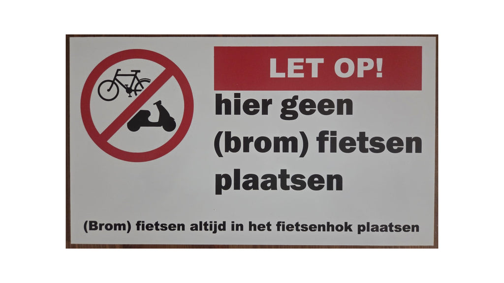 Geen (brom) fietsen plaatsen - trespa