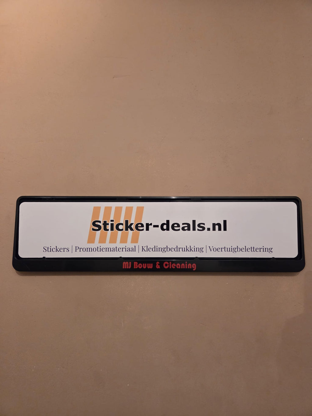 Kentekenplaat tekst mét NL kentekenplaathouder
