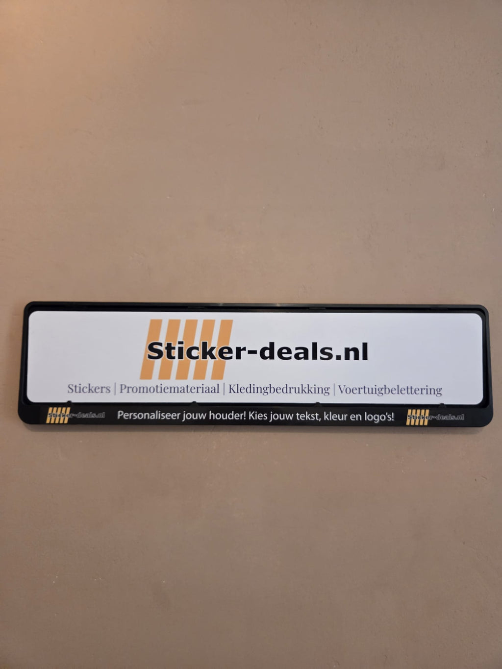 Kentekenplaatsticker met logo/tekst mét houder
